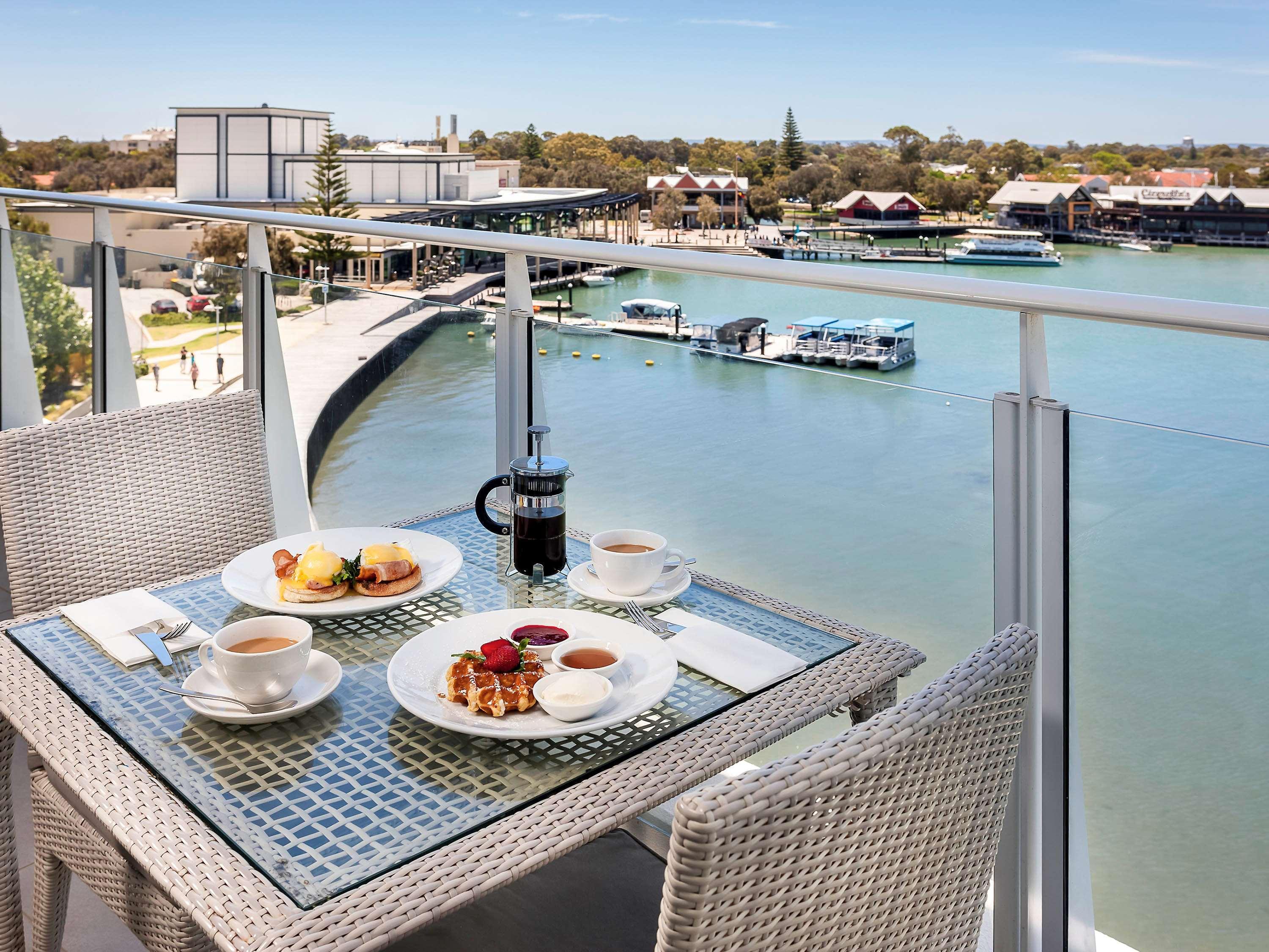 Hotel The Sebel Mandurah Exterior foto